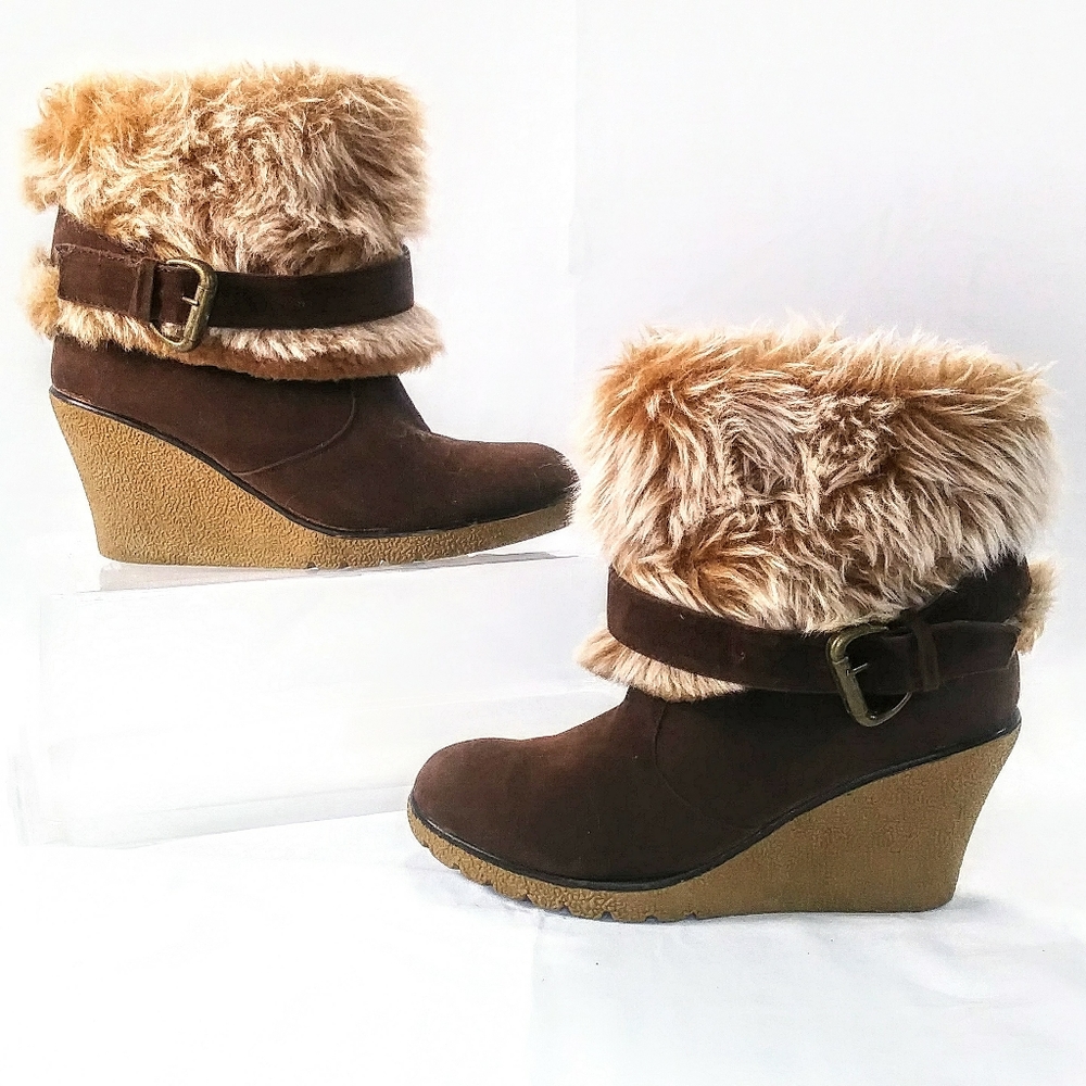 Faux-Fur Trim Brown Wedge Ankle Boots